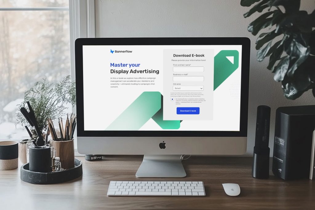Jak powinien wyglądać landing page? Przykłady stron docelowych są zależne od celu i grupy docelowej. Dla Bannerflow przygotowaliśmy stronę docelową z prostym formularzem, który świetnie działa na urządzeniach mobilnych.
